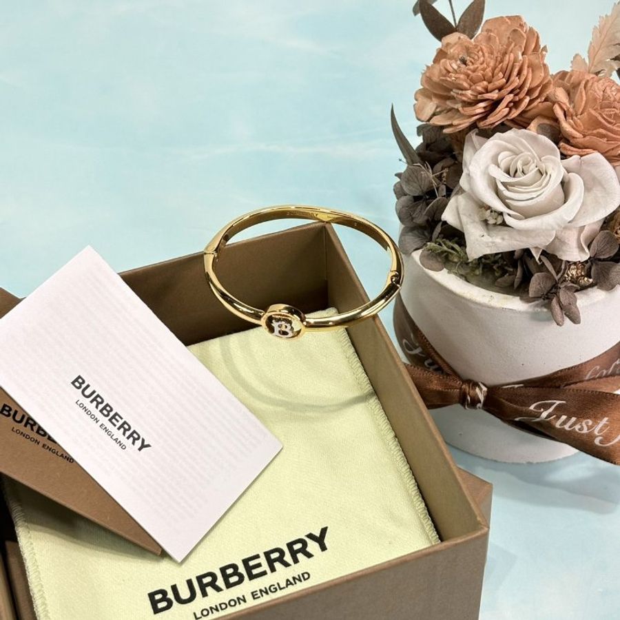 BURBERRY TB金色硬環手環-0