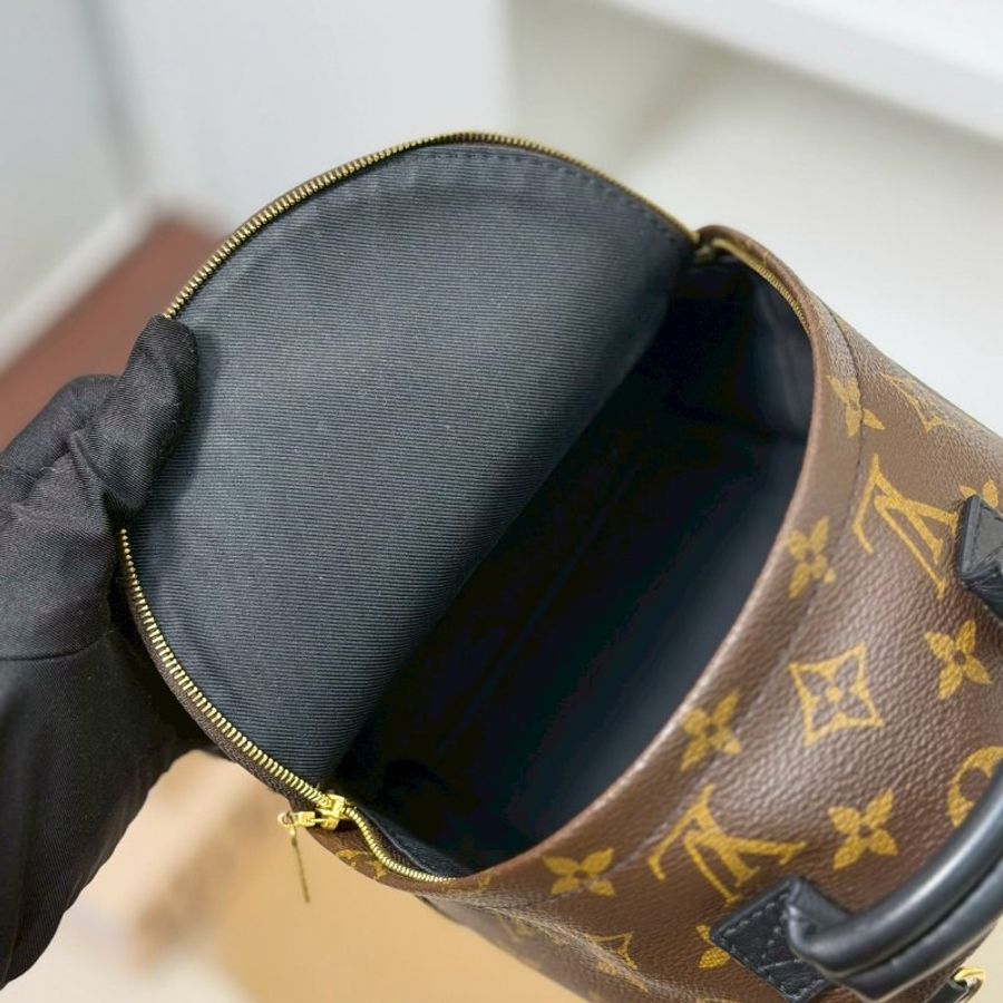 🏷LV 路易威登.Mini 小書包 M44873-15