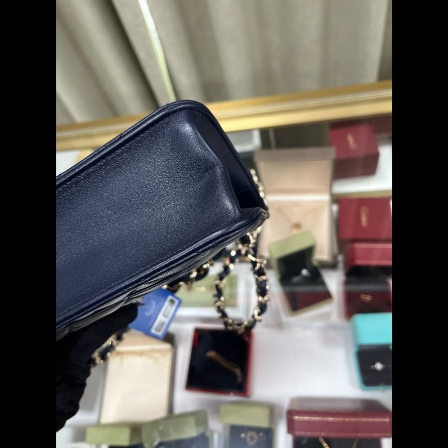 Chanel classic flap mini-5