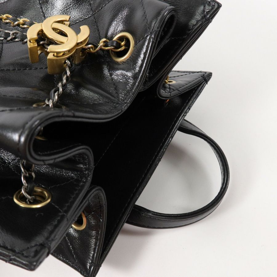 CHANEL 牛皮皮革Chanel 25 Backpack Medium鏈帶背包-8