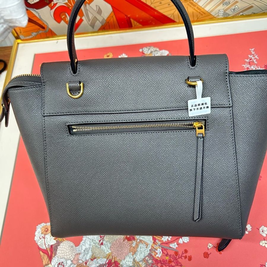 Celine 賽琳 鯰魚 灰色 缺肩帶-1