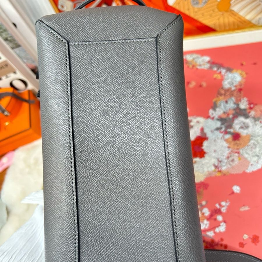 Celine 賽琳 鯰魚 灰色 缺肩帶-5