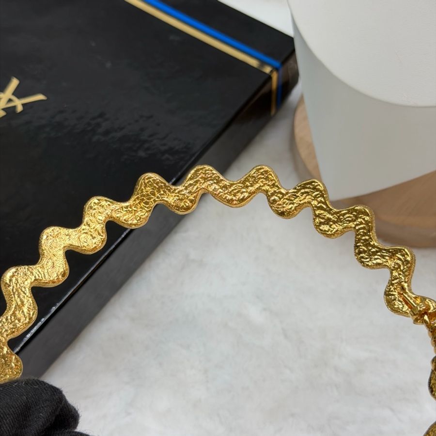 YSL 稀有 中古波浪紋鍍金項圈 I857-8