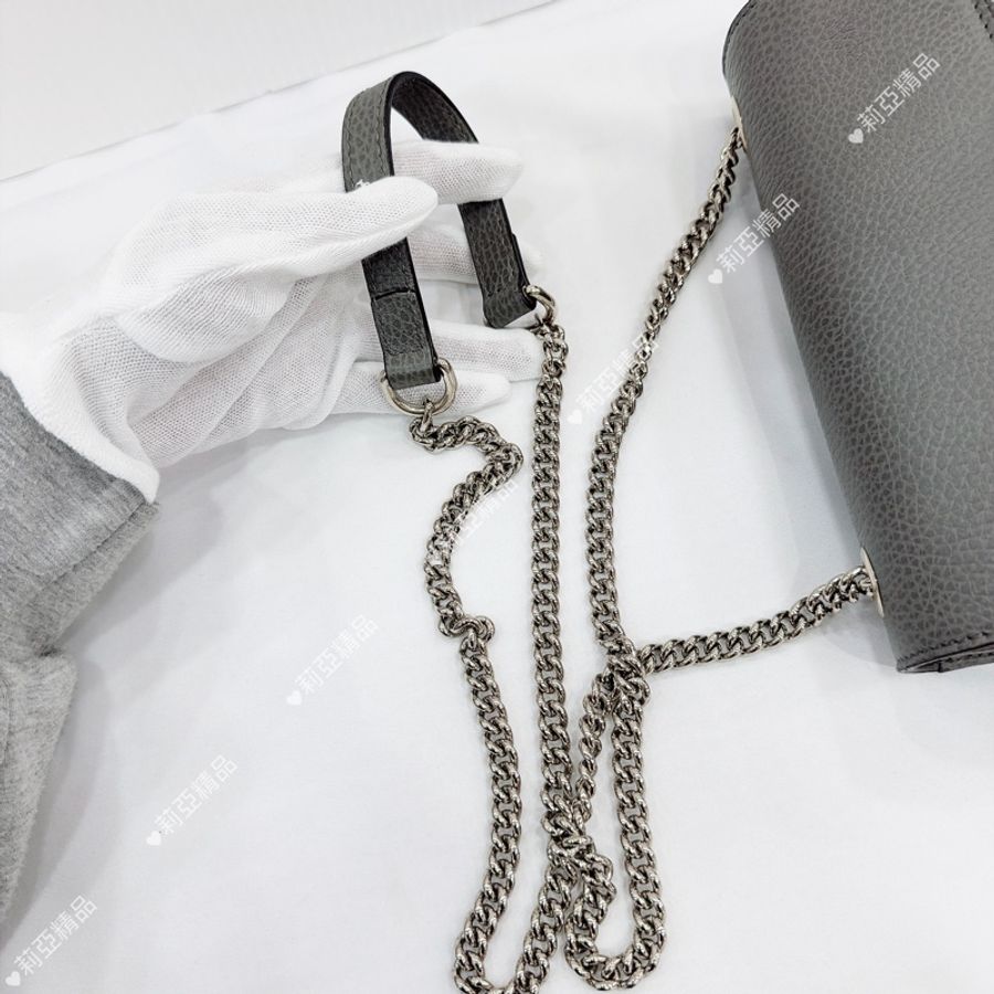 莉亞精品♡ Gucci 風琴郵差包 灰 二手美包-13
