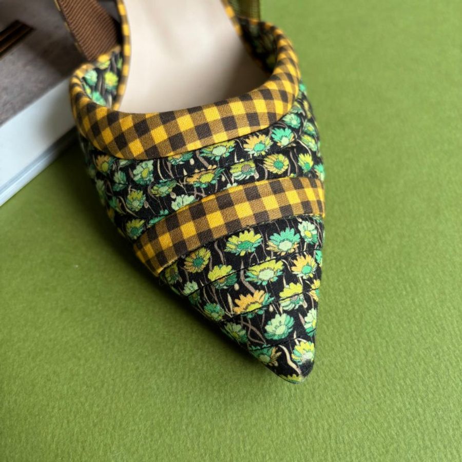 ::Fendi:: 超可愛拼色花朵格紋尖頭跟鞋 38號 Multicolor Fabric Colibri Pointed Toe Slingback Pumps Size 38-6