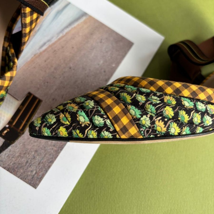 ::Fendi:: 超可愛拼色花朵格紋尖頭跟鞋 38號 Multicolor Fabric Colibri Pointed Toe Slingback Pumps Size 38-9
