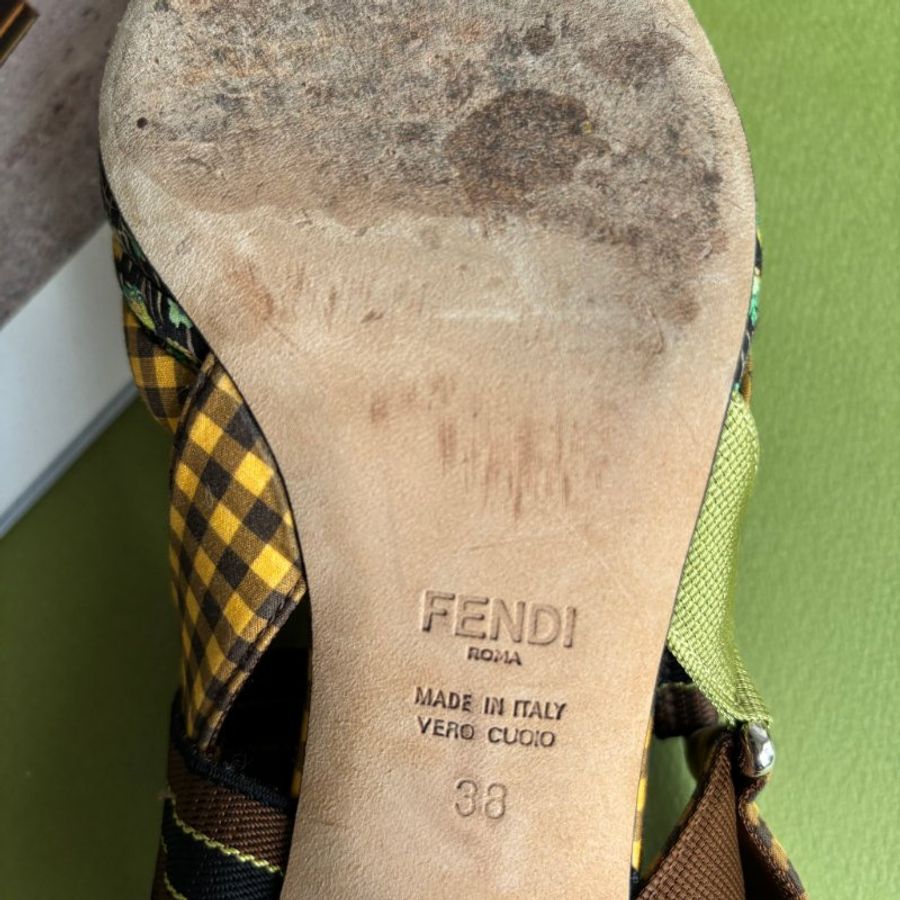::Fendi:: 超可愛拼色花朵格紋尖頭跟鞋 38號 Multicolor Fabric Colibri Pointed Toe Slingback Pumps Size 38-20