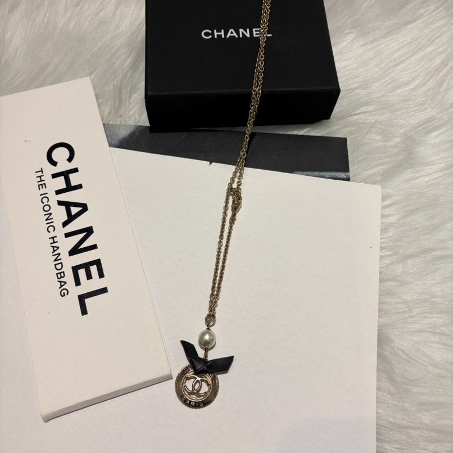 CHANEL 仿舊霧金簍空雙C項鍊-0