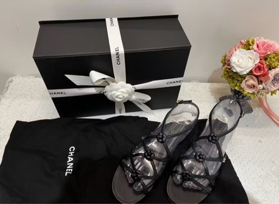 CHANEL 香奈兒《全新》山茶花黑色平底涼鞋 36號|經典CC Logo|專櫃全配|台灣購證-24