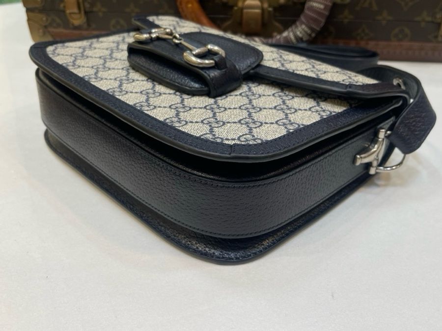 Gucci 古馳 Horsebit 1955中號 深藍包 肩帶可調節 附件 尺寸:25*18cm-4