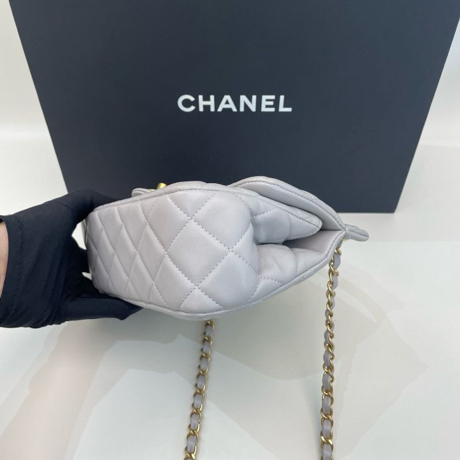 Chanel香奈兒衣架包,淺灰色金扣,晶片款-2