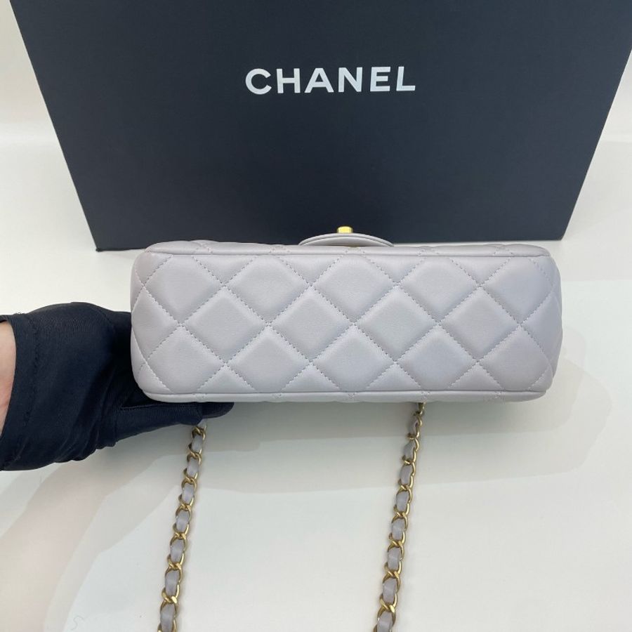 Chanel香奈兒衣架包,淺灰色金扣,晶片款-6