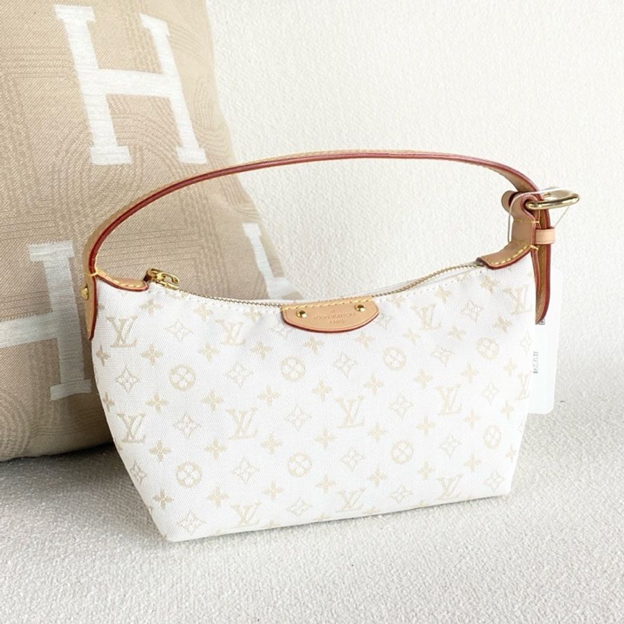 🌷新款芯片款!Louis Vuitton LV Hills Pochette 帆布飯盒包 沙丘色-4