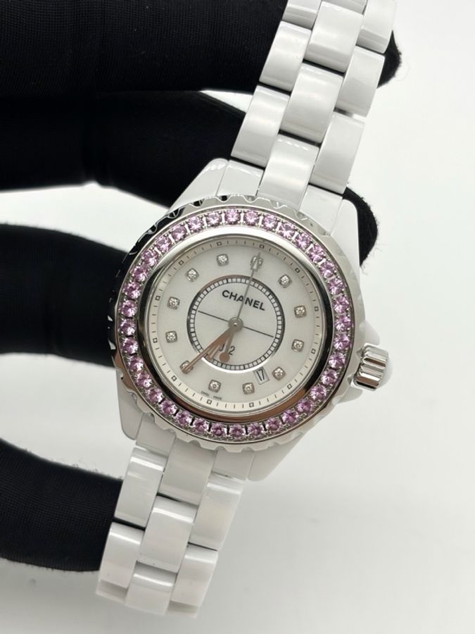 Chanel 香奈兒J12系列H2010腕表 J12 H2010 33毫米 石英 附件 卡 盒 購證-2