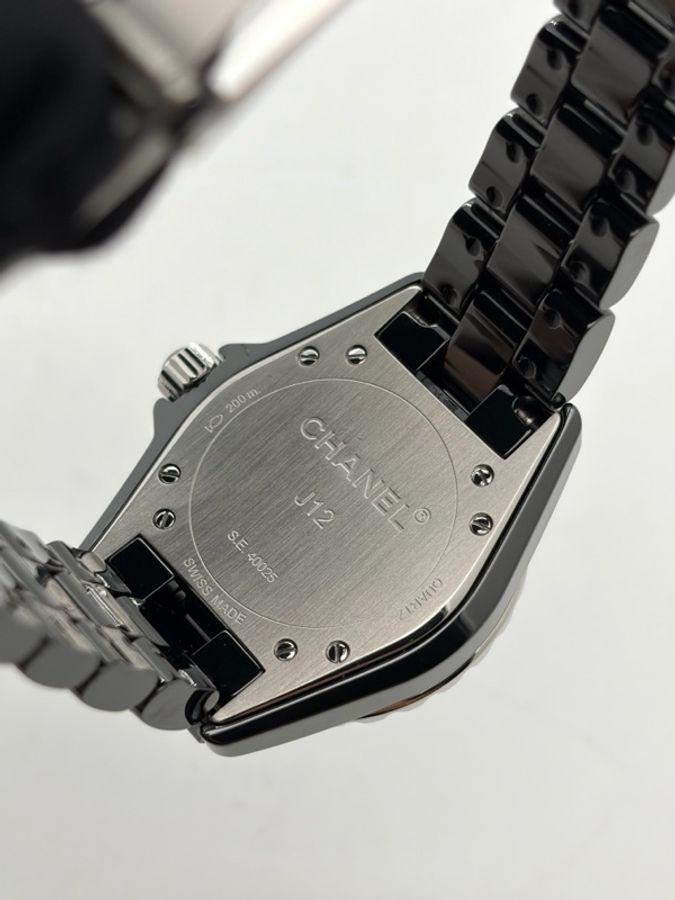 Chanel 香奈兒J12系列H2427腕表 J12 H2427 33毫米 石英-5