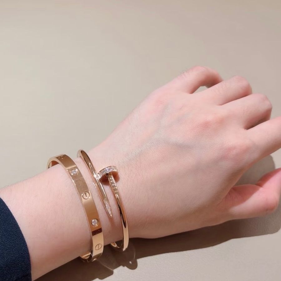 【震撼撿漏價👍🏻全網最便宜💫】Cartier/卡地亞 窄版釘子18K玫瑰金手鐲 15碼-4