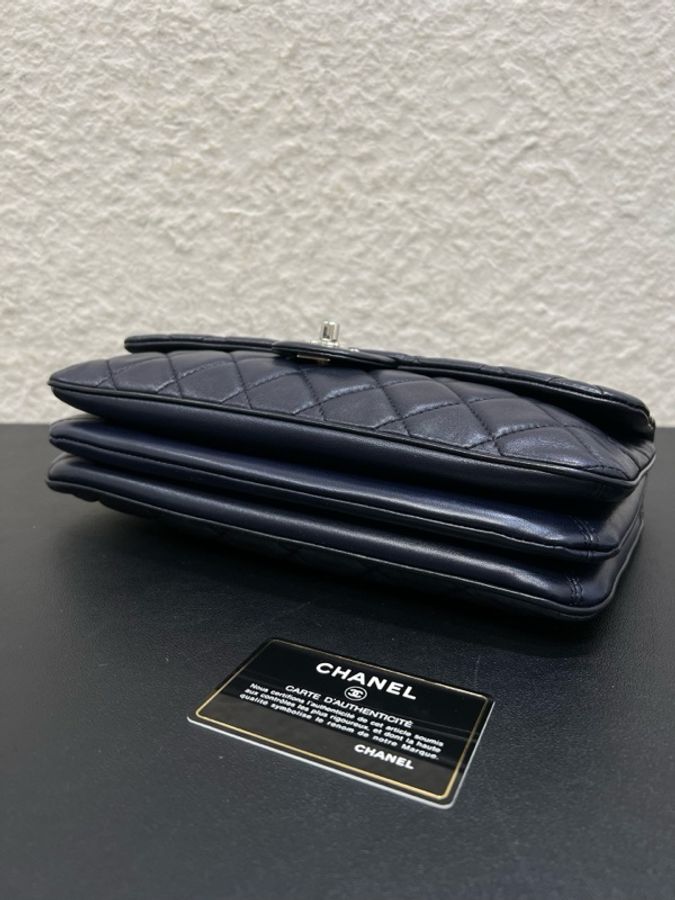 Chanel香奈兒CF系列 海軍藍菱格紋羊皮三層風琴包98新-4