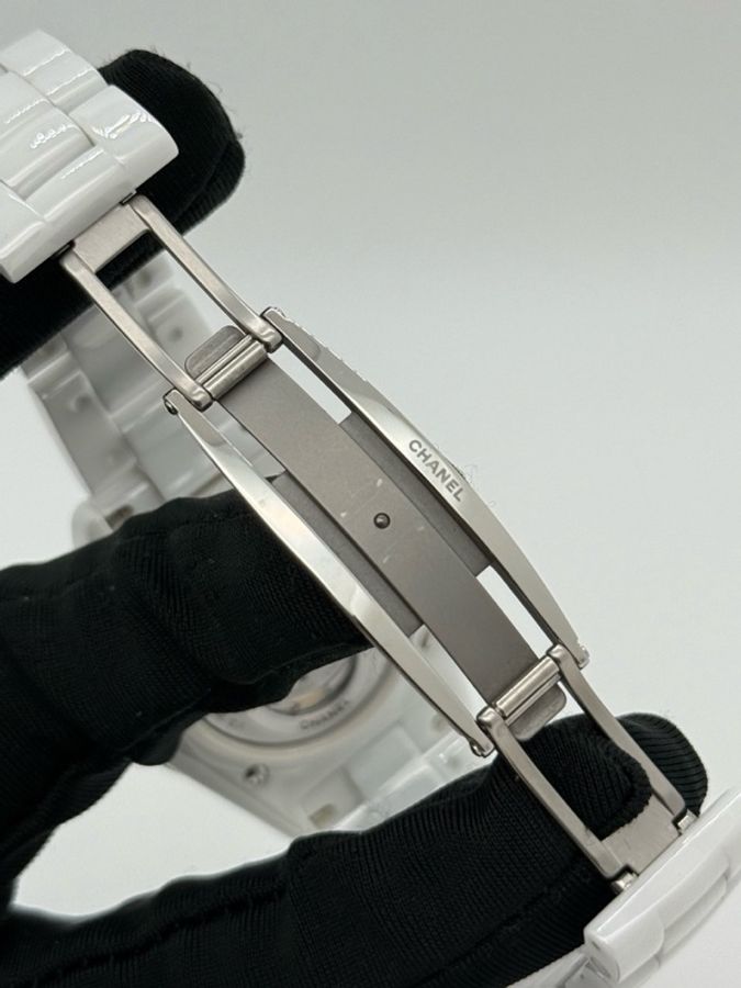 Chanel香奈兒J12系列H5705,新款透底!2024年保卡 38表徑,12鑽-5