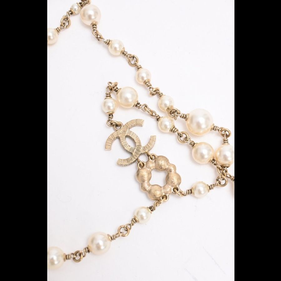 Chanel 16年白色珍珠CC长项链毛衣链-13