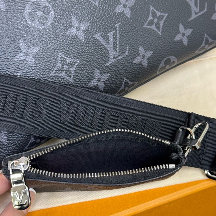 Lv 三合一郵差包-17