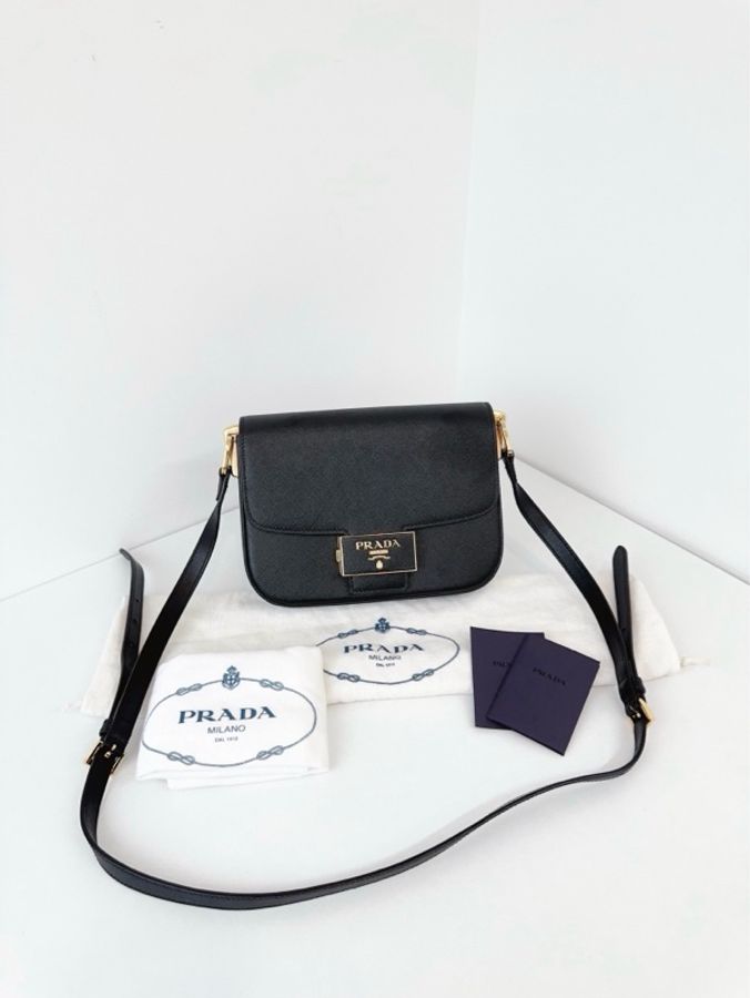 ✨Prada|Embleme系列 黑金豆腐包斜挎包|99新-1