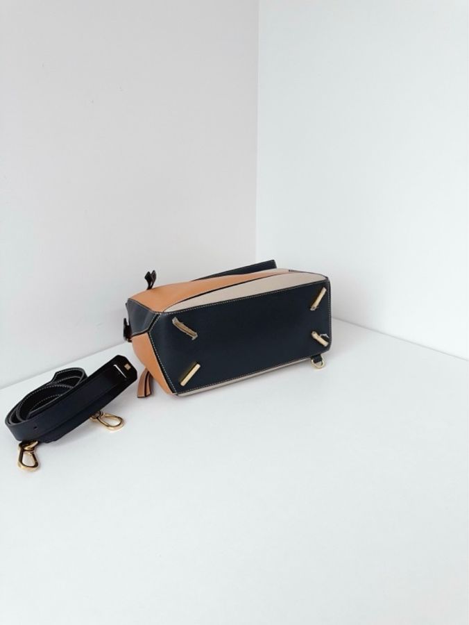✨Loewe羅意威| Puzzle幾何包 焦糖拼色|中號-4