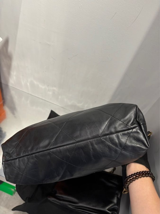 Chanel 22 Bag Small 小號 黑金 垃圾袋 |Classic Trend CT精品|台北東區實體-4