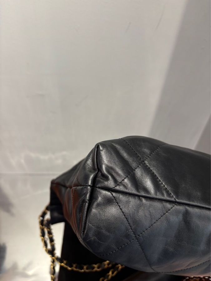 Chanel 22 Bag Small 小號 黑金 垃圾袋 |Classic Trend CT精品|台北東區實體-7