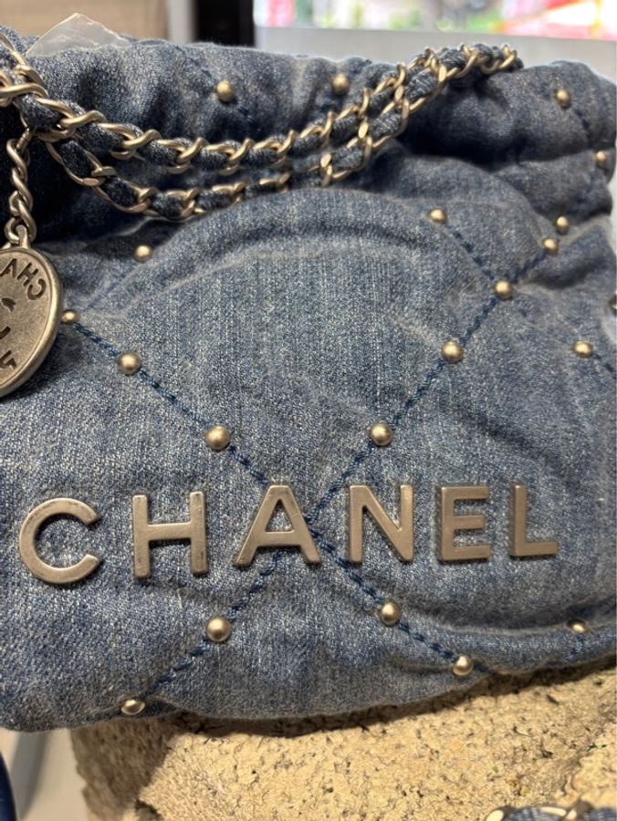 Chanel 22 Bag Mini 牛仔珍珠 垃圾袋 迷你 |Classic Trend CT精品|台北東區實體-9