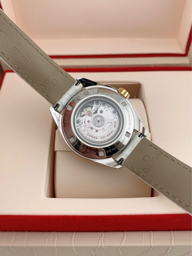 Omega/歐米茄 海馬系列231.28.34.20.55.004 滿鑽貝母盤自動機械腕表,表徑:34,25年保卡盒子-1