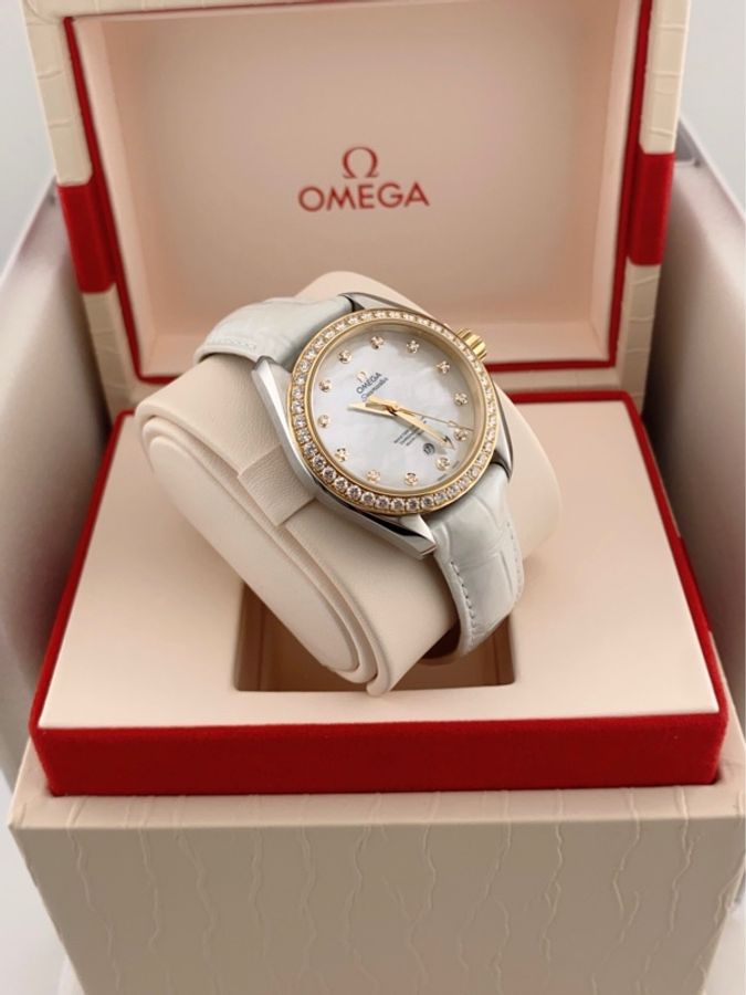 Omega/歐米茄 海馬系列231.28.34.20.55.004 滿鑽貝母盤自動機械腕表,表徑:34,25年保卡盒子-4