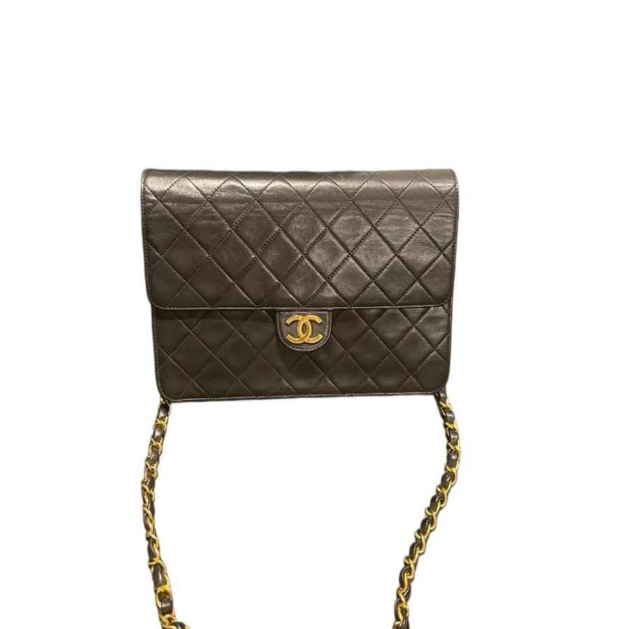 Chanel香奈兒黑金菱格紋雙C logo鏈條包-0