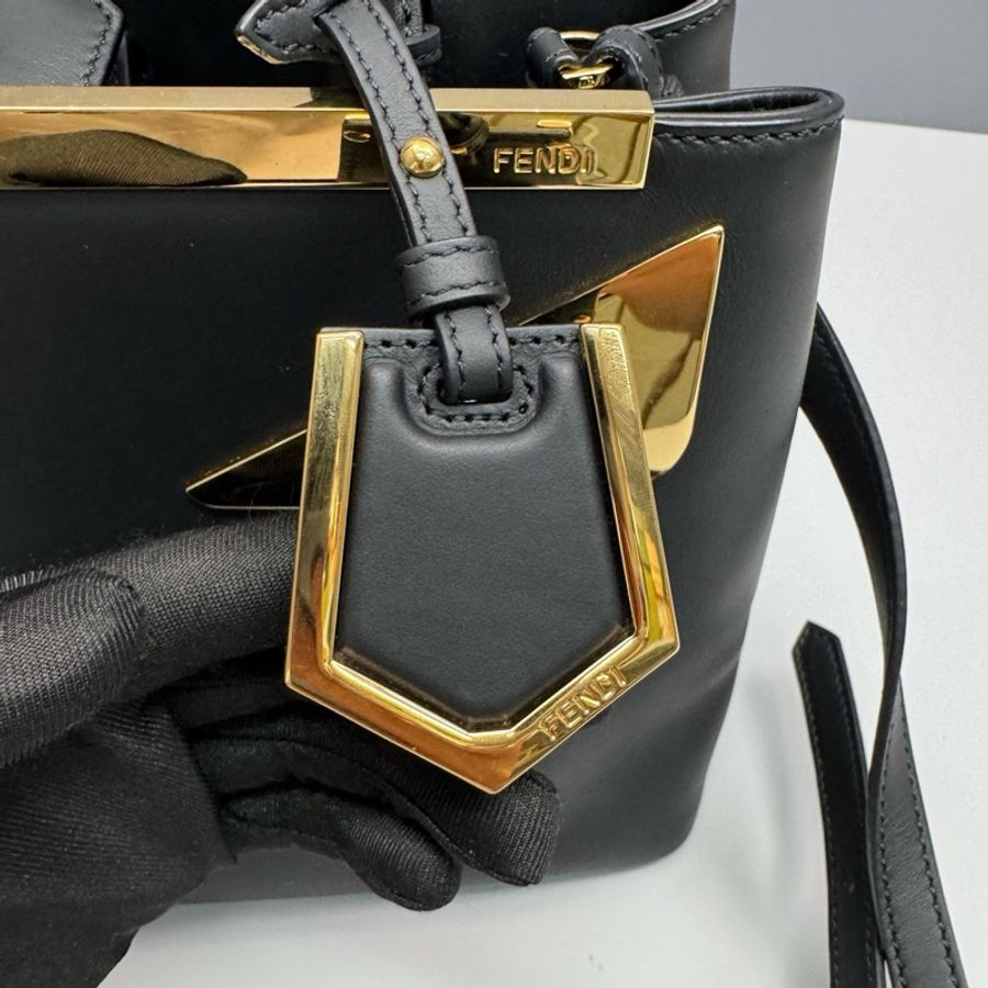 Fendi芬迪 黑金全皮2jours小怪獸手提斜挎包 98新-6