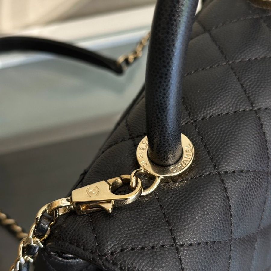 CHANEL Coco Handle - 小號黑金-9