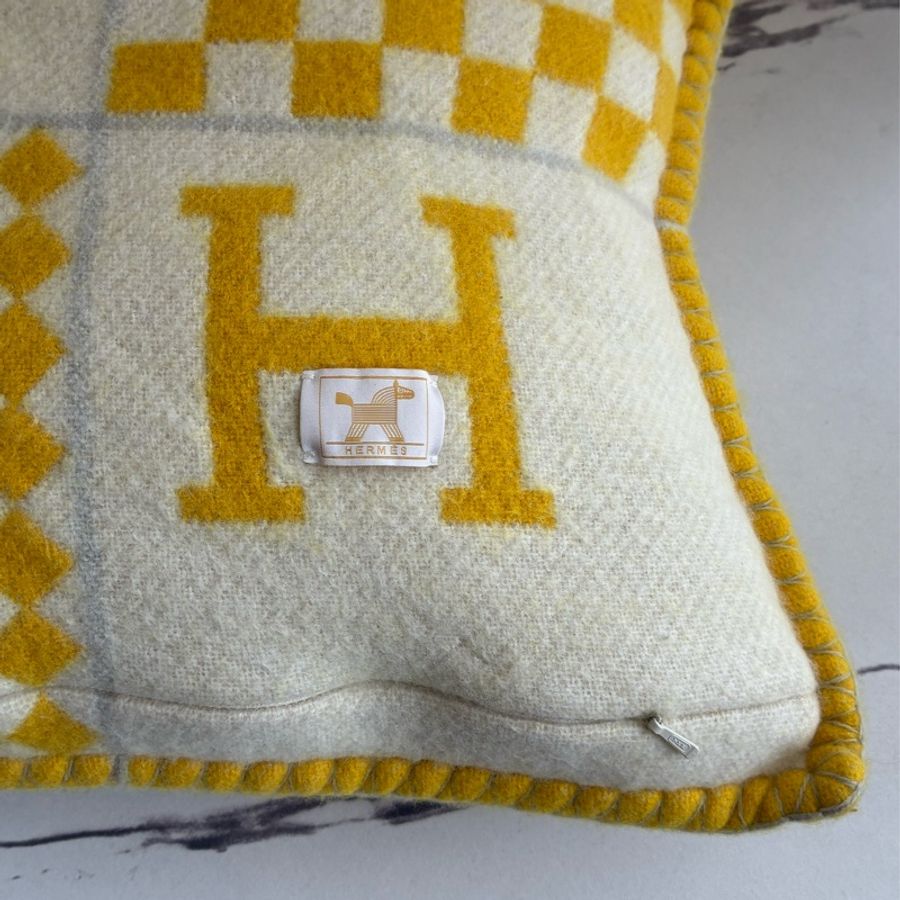 Hermes Avalon Animaux Nattes抱枕🎀-15