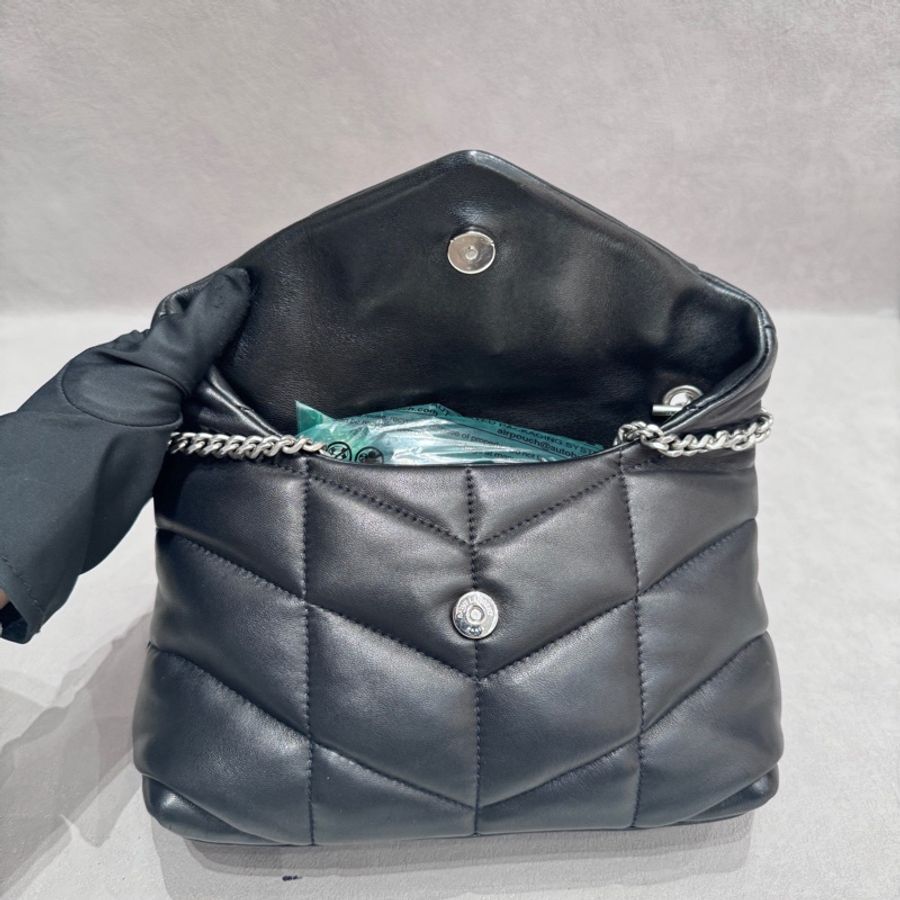 聖羅蘭 ysl puffer mini 雲朵包 黑銀-3