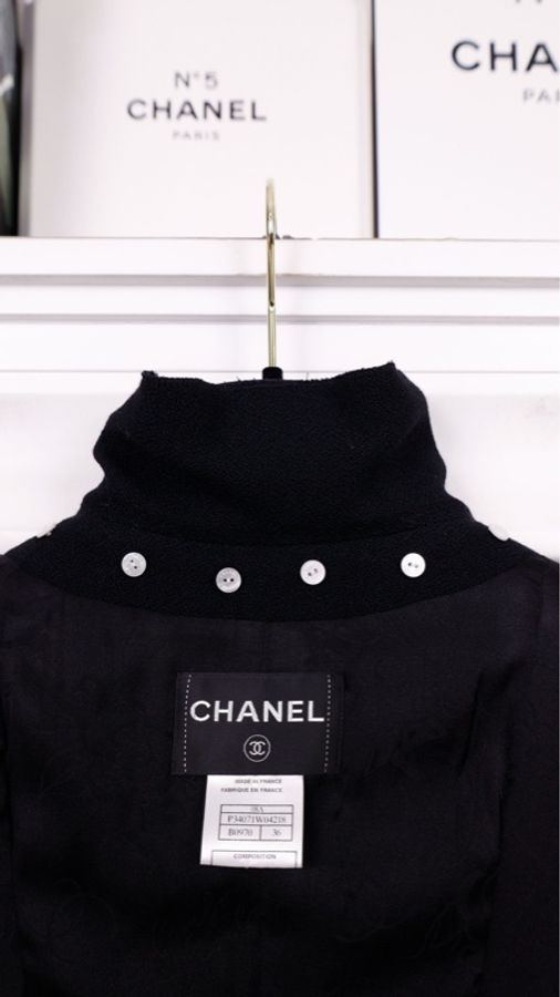 Chanel 08年旋转木马系列秀款黑白娃娃领收腰假两件外套可拆卸-24