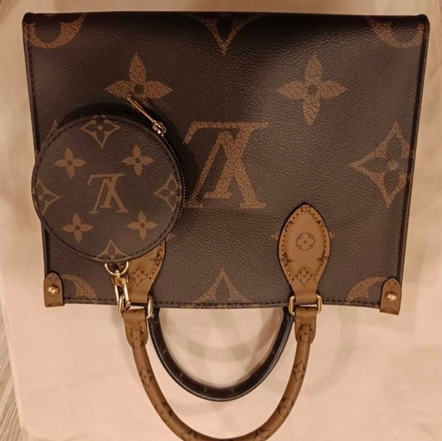 LV onthego pm 使用過2-3次 無瑕疵 有購證 有盒 大全配-0