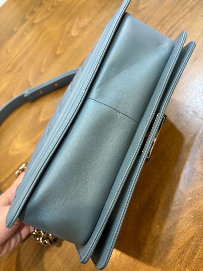 香奈兒chanel Le Boy 25 藍灰色 淡金鍊-4