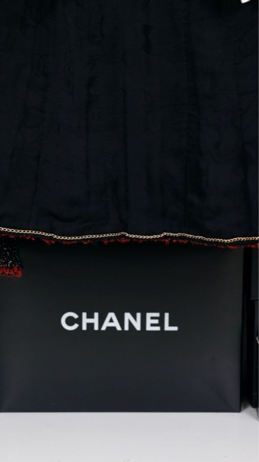 Chanel 11年拜占庭系列秀款黑金细闪琉璃扣四口袋外套-14