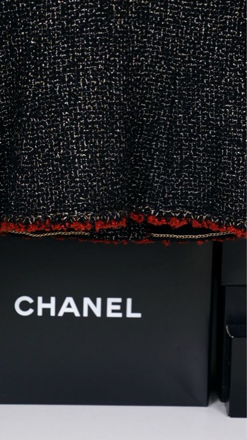 Chanel 11年拜占庭系列秀款黑金细闪琉璃扣四口袋外套-23