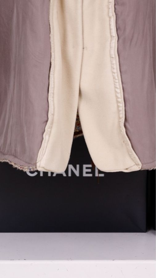 Chanel 93年棕色粗花呢滚边毛毛四口袋上衣外套-16