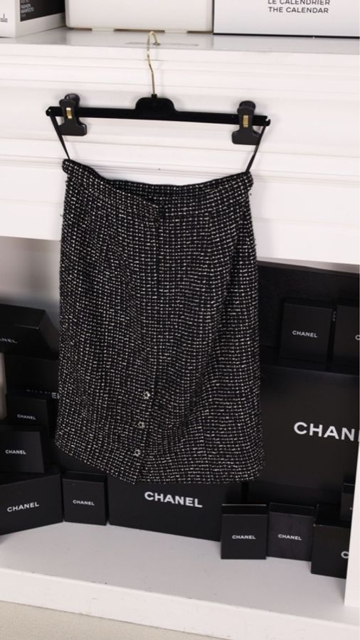 Chanel 96年蓝色粗花呢白色滚边外套半裙套装-7