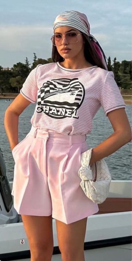 CHANEL粉白短袖T恤-2