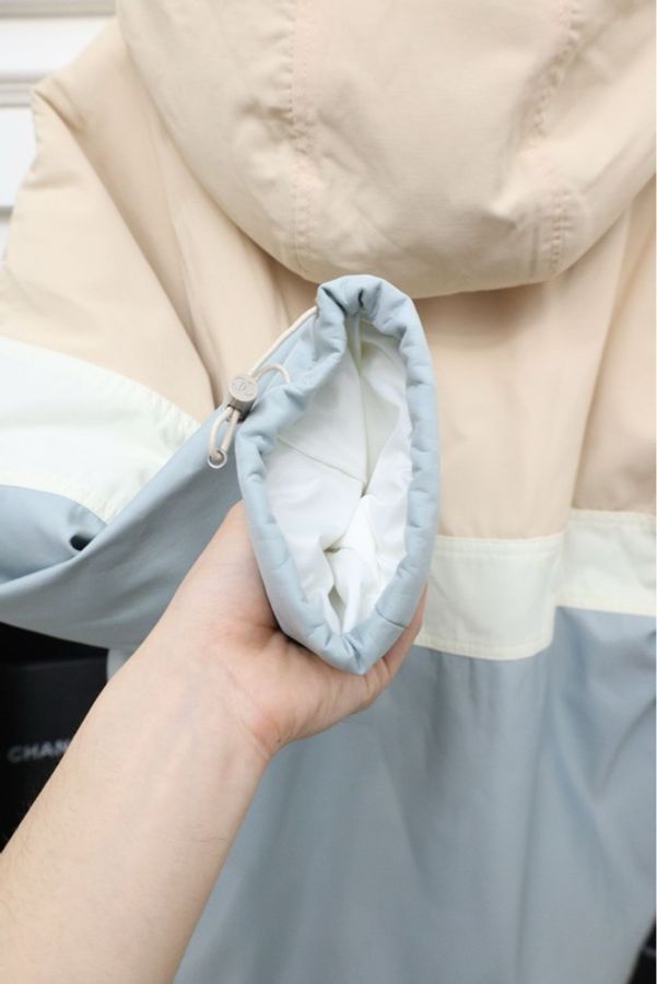 Chanel01年秋冬秀款运动方标系列蓝粉套头棉服-13