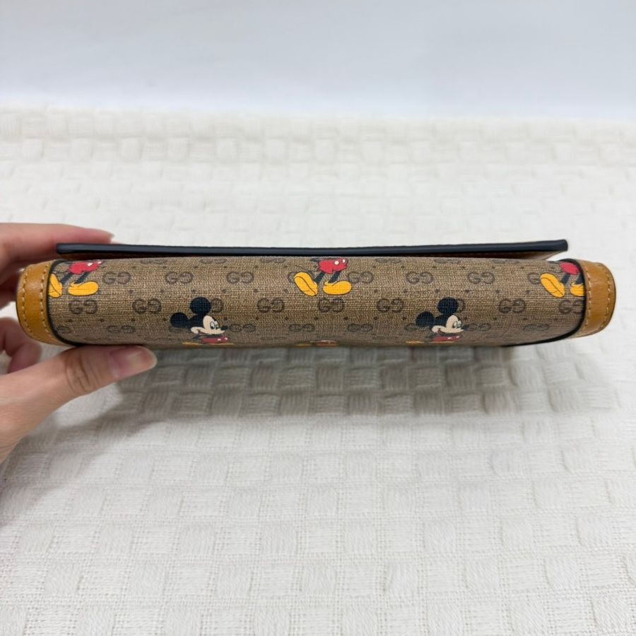 [絕版品項甜價釋出🥨]  Gucci老花棕色牛皮米老鼠長夾-7