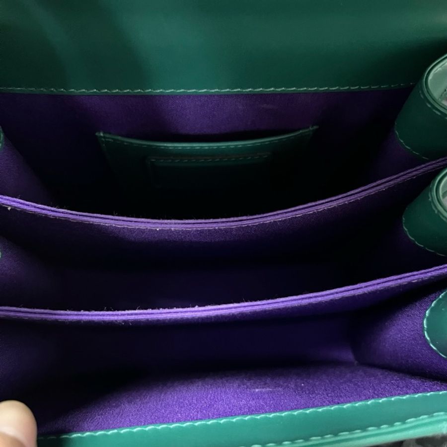 Bvlgari/寶格麗 Serpenti 綠色蛇頭風琴手提斜挎鏈條包小號 尺寸:20*4*14cm 。-8
