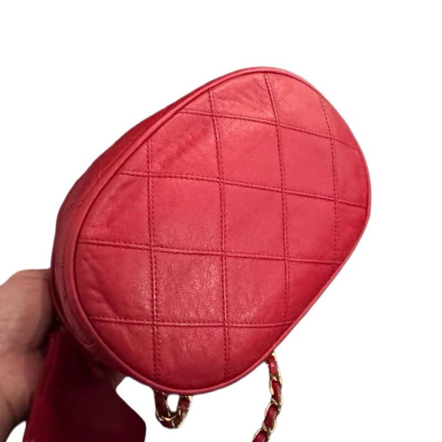 Chanel香奈兒菱格紋雙C LOGO鏈條水桶包-3