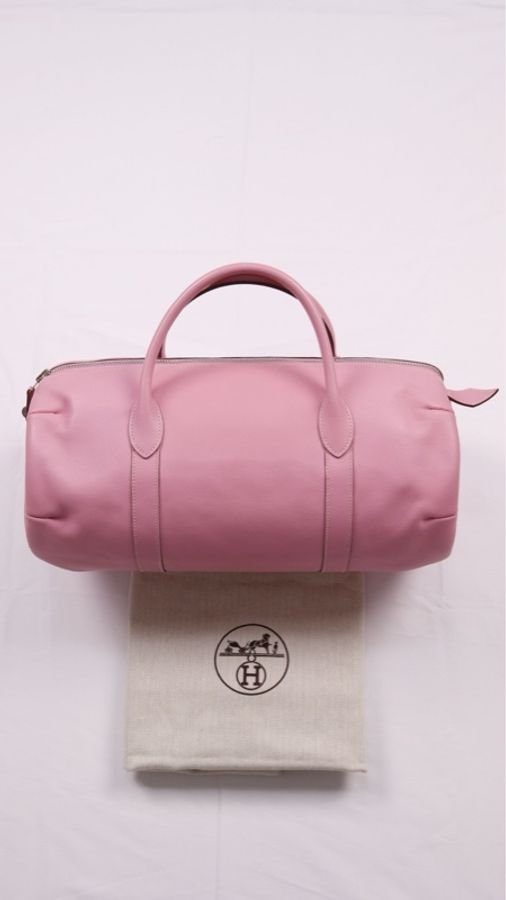 Hermes Polochon 30樱花粉枕头波士顿手提包-1