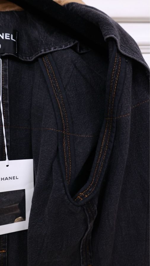 Chanel 19年雪地系列皮革丹宁牛仔拼接双排扣大衣-15